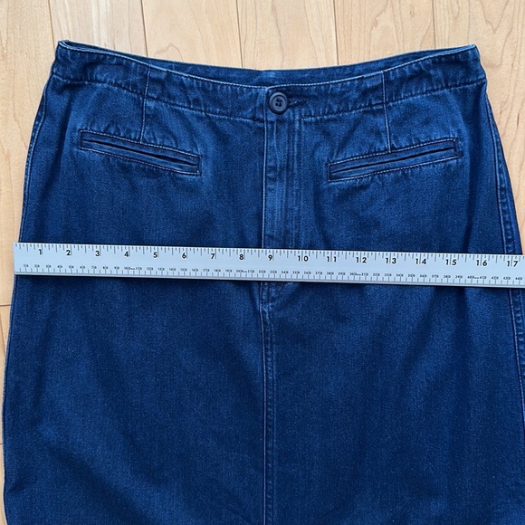 Liz Claiborne Pencil Skirt - Picture 6 of 7